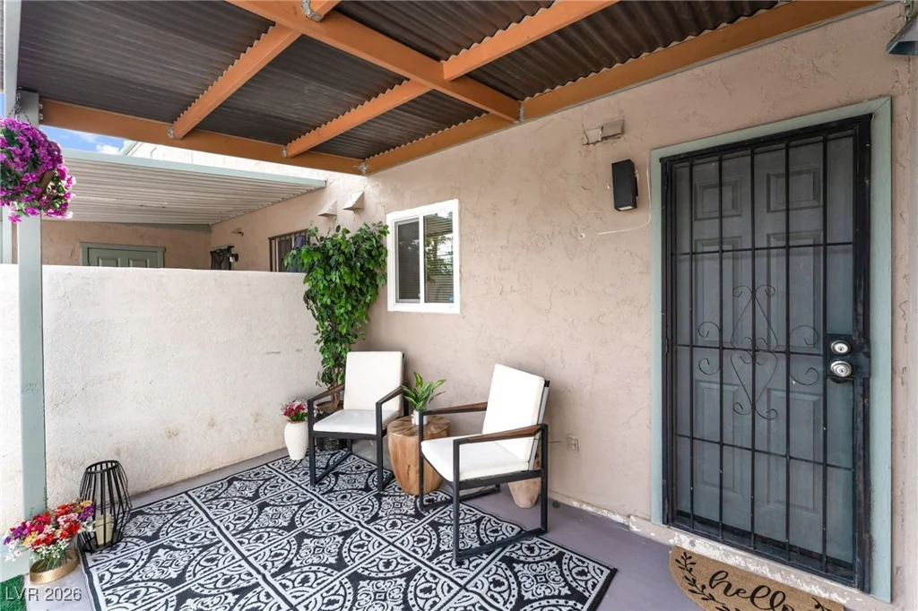 5911 Vegas, Las Vegas, NV 89108