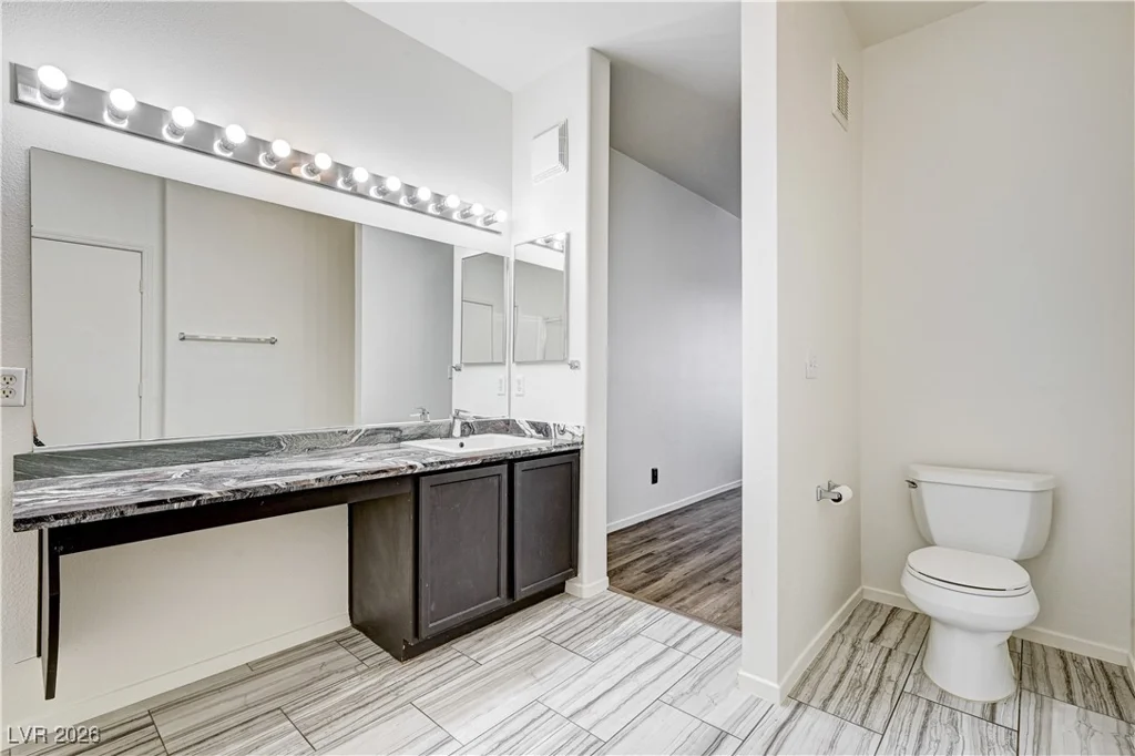 909 Domnus, Las Vegas, NV 89144