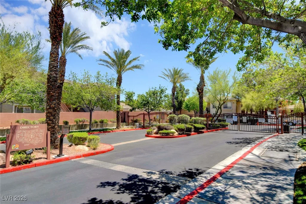 909 Domnus, Las Vegas, NV 89144