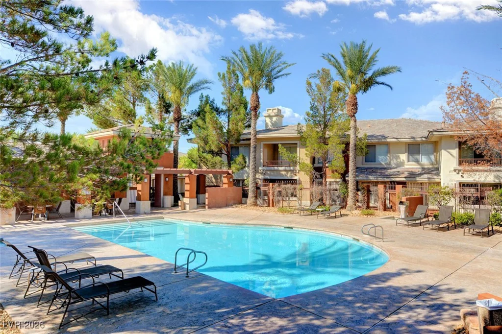 909 Domnus, Las Vegas, NV 89144