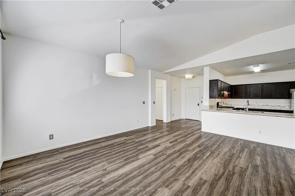 909 Domnus, Las Vegas, NV 89144