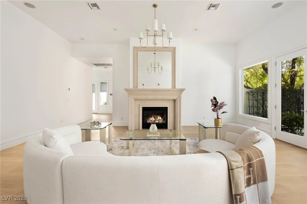 428 Saint Andrews, Las Vegas, NV 89144