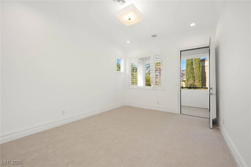 428 Saint Andrews, Las Vegas, NV 89144