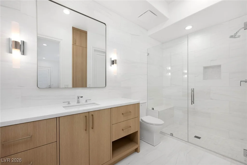 428 Saint Andrews, Las Vegas, NV 89144