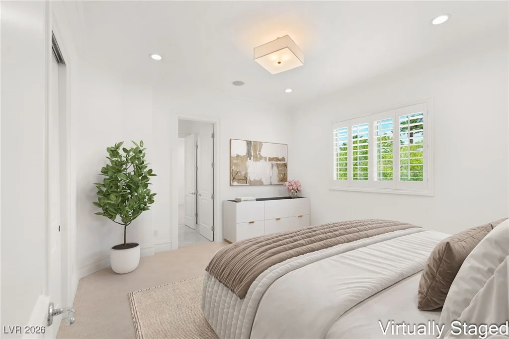 428 Saint Andrews, Las Vegas, NV 89144