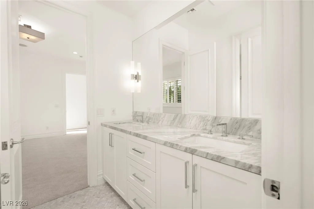 428 Saint Andrews, Las Vegas, NV 89144