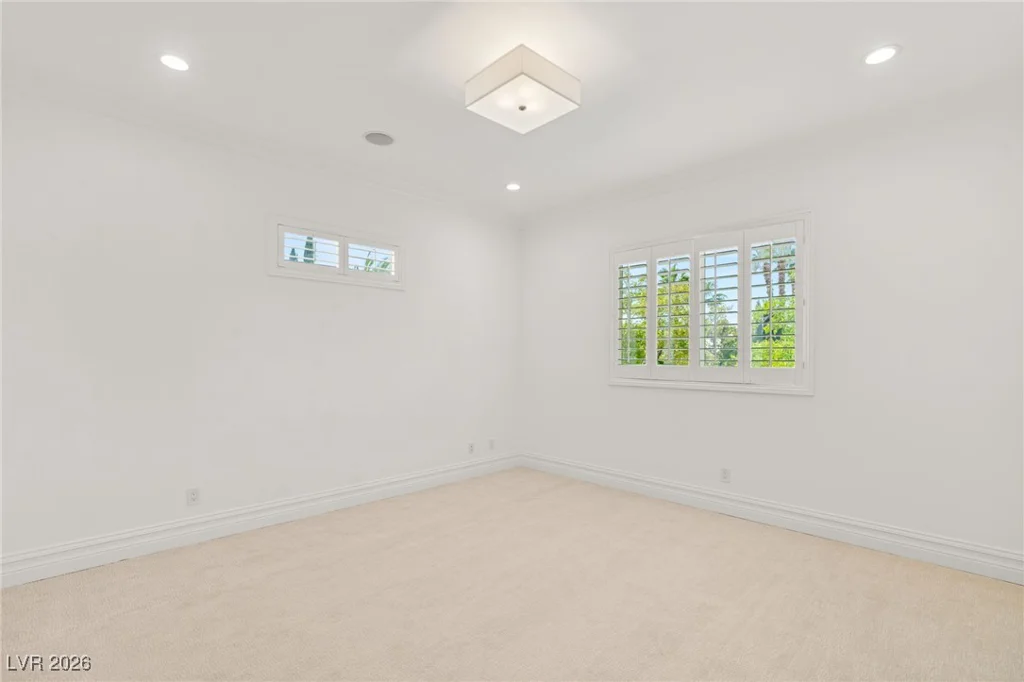 428 Saint Andrews, Las Vegas, NV 89144