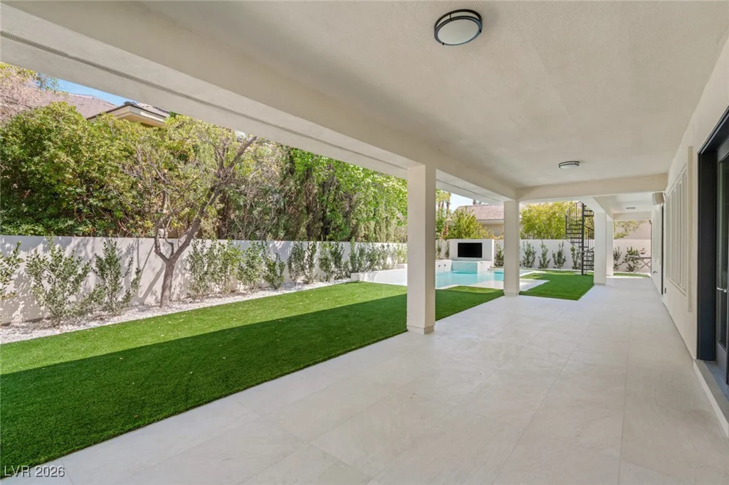 428 Saint Andrews, Las Vegas, NV 89144