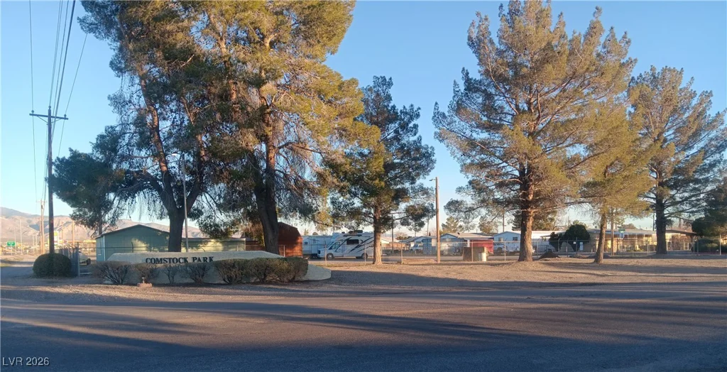 180 Comstock, Pahrump, NV 89048