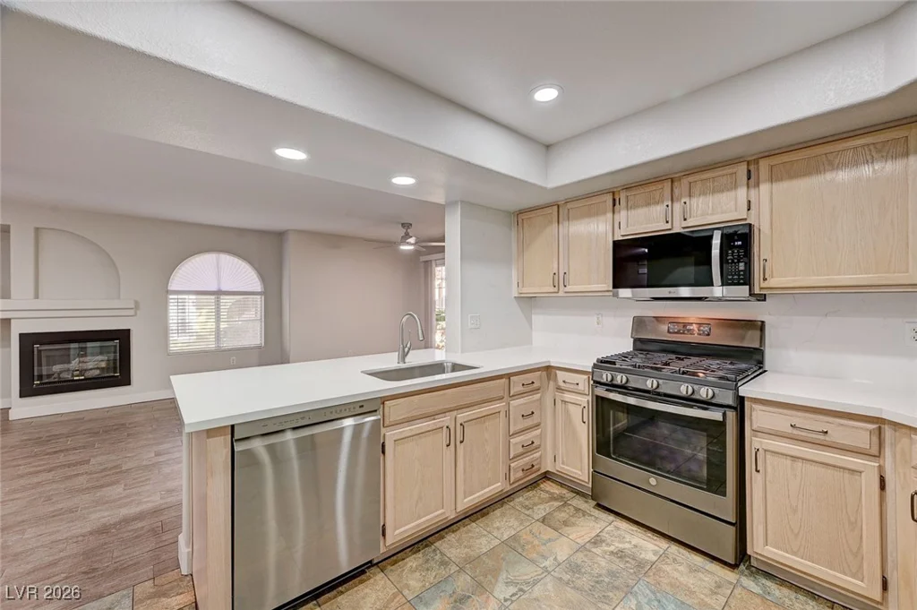 7950 Flamingo, Las Vegas, NV 89147