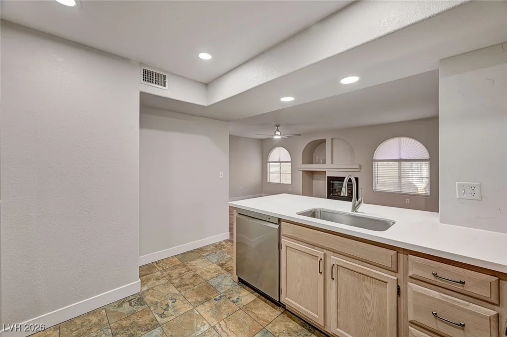 7950 Flamingo, Las Vegas, NV 89147