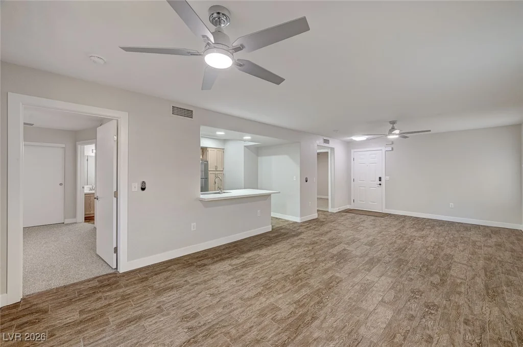 7950 Flamingo, Las Vegas, NV 89147