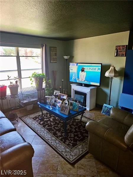 5055 Hacienda, Las Vegas, NV 89118
