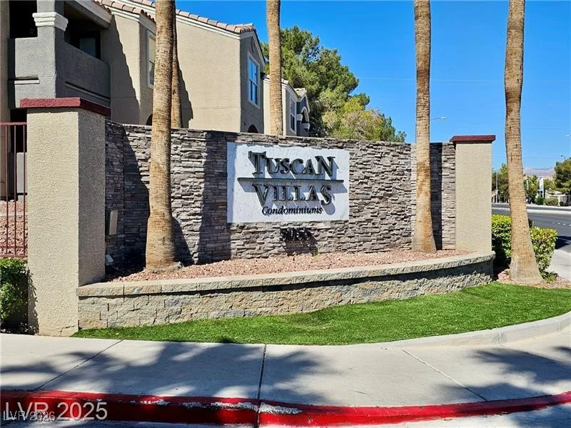 5055 Hacienda, Las Vegas, NV 89118