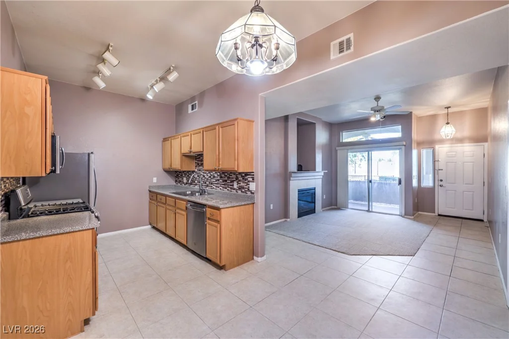 2305 Horizon Ridge, Henderson, NV 89052