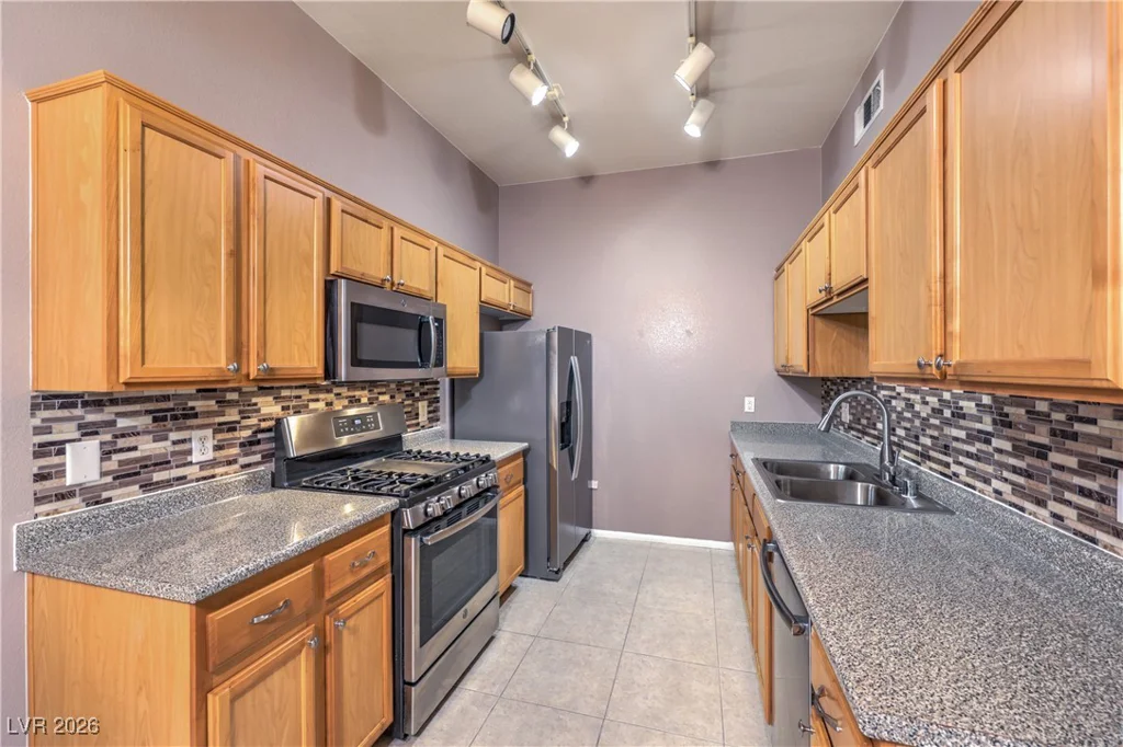 2305 Horizon Ridge, Henderson, NV 89052