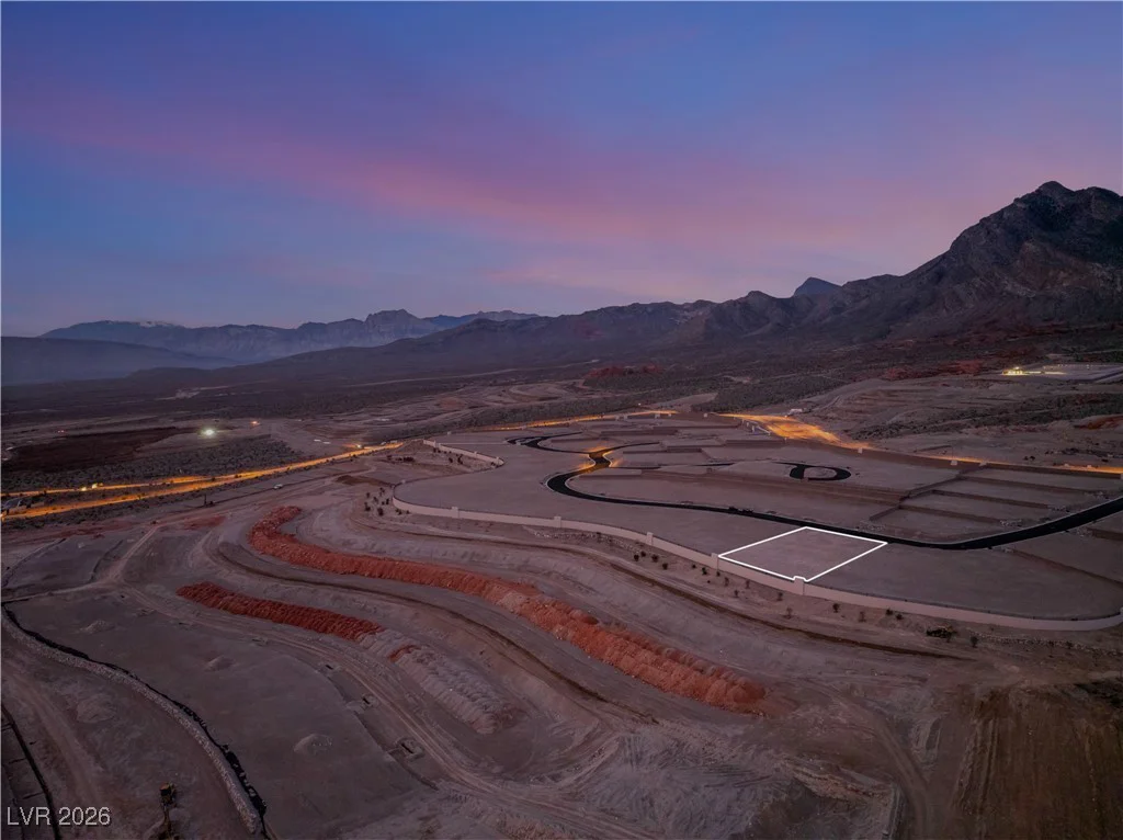 22 Skyfall Point, Las Vegas, NV 89138