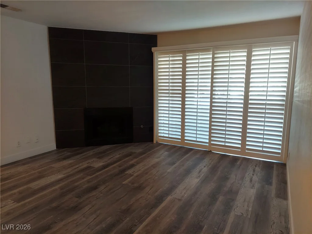 2200 Fort Apache, Las Vegas, NV 89117