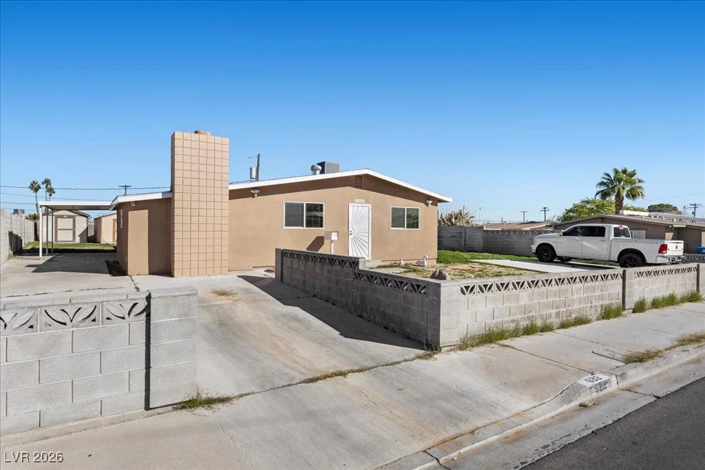 6212 Brittany, Las Vegas, NV 89107