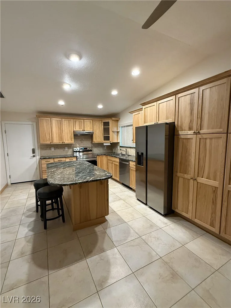 6284 Explorer, Las Vegas, NV 89103