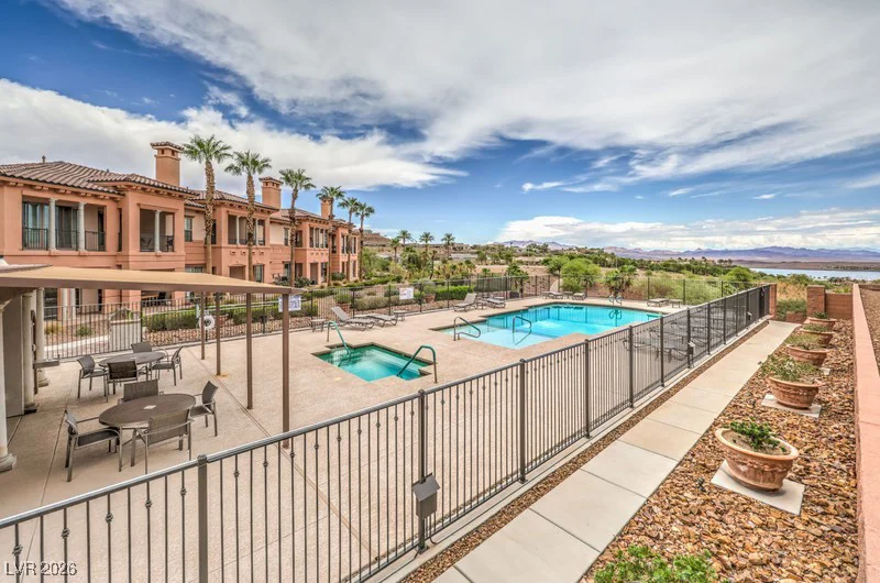 10 Via Vasari, Henderson, NV 89011