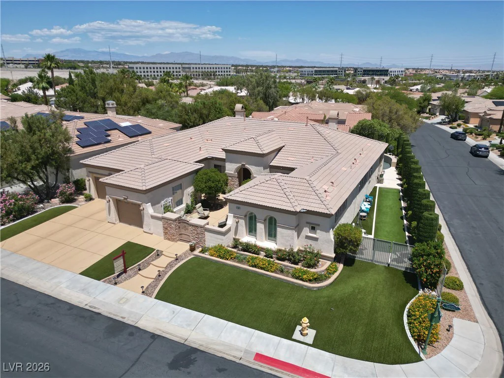 4208 Agosta Luna, Las Vegas, NV 89135