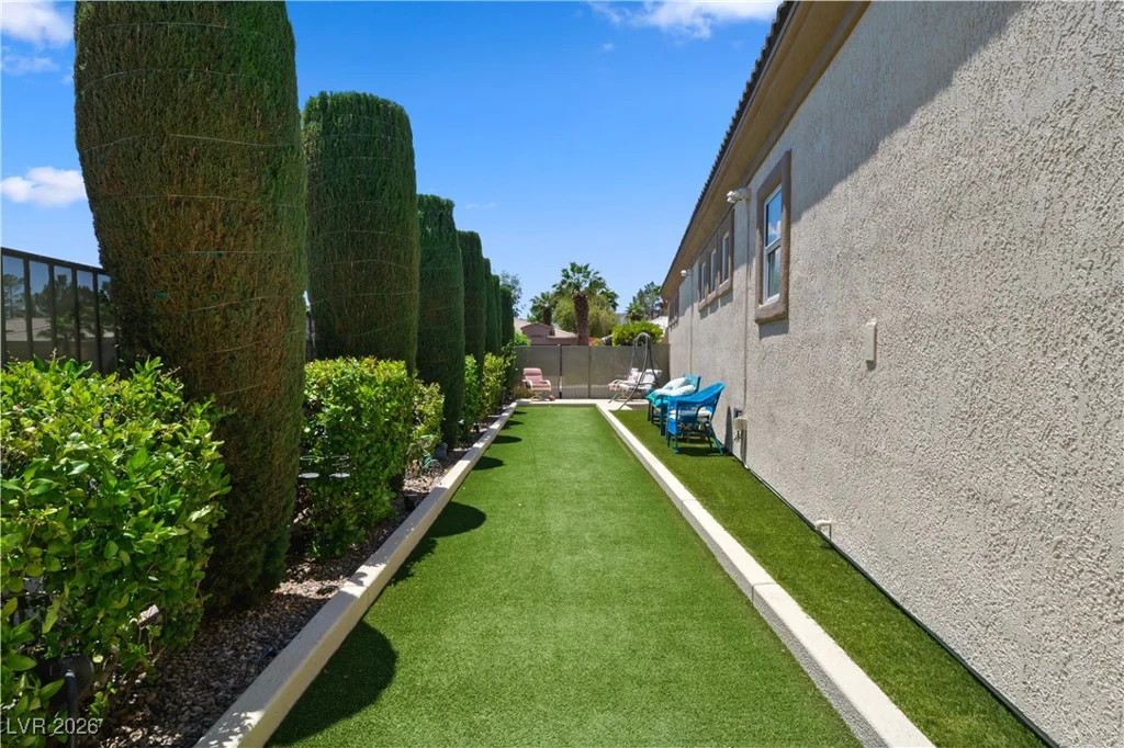 4208 Agosta Luna, Las Vegas, NV 89135