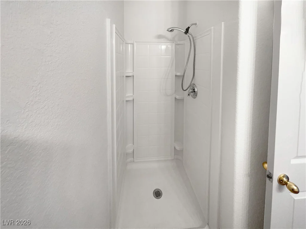 6512 Bruce, North Las Vegas, NV 89086
