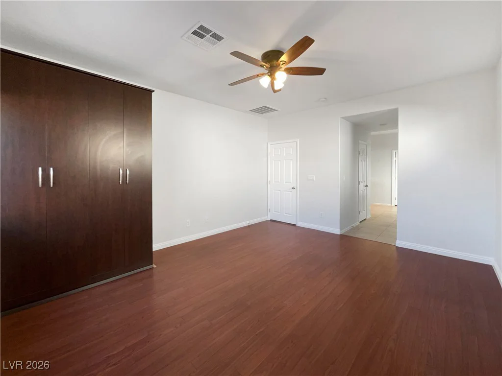 6512 Bruce, North Las Vegas, NV 89086