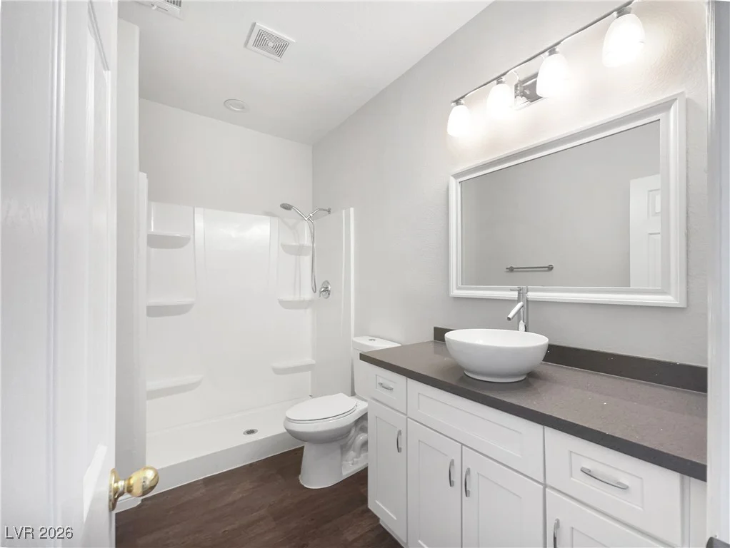 6512 Bruce, North Las Vegas, NV 89086