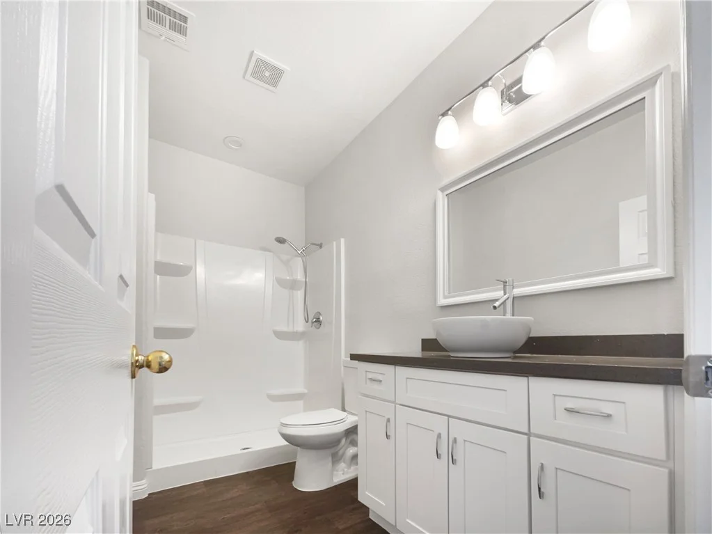 6512 Bruce, North Las Vegas, NV 89086