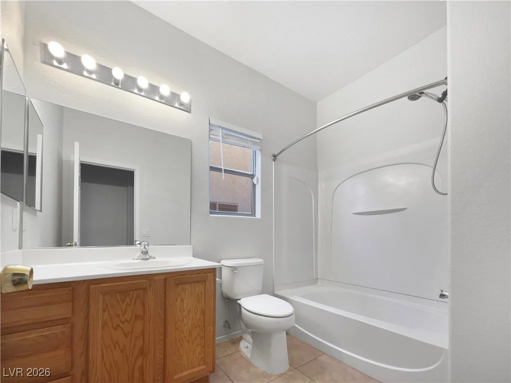 6512 Bruce, North Las Vegas, NV 89086