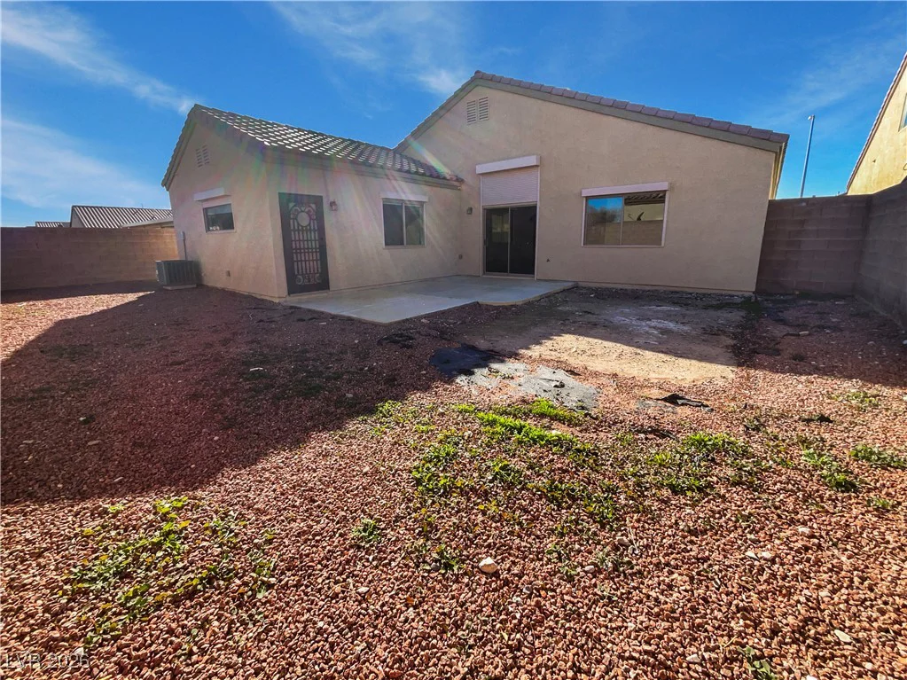 6512 Bruce, North Las Vegas, NV 89086