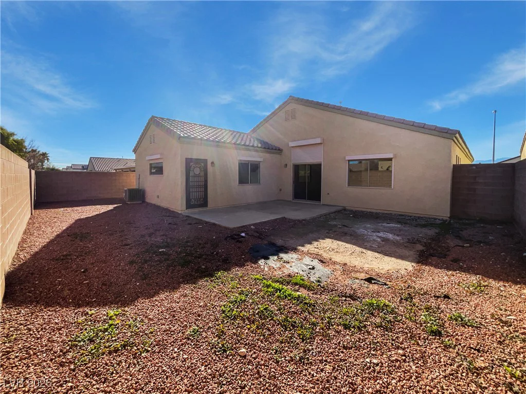 6512 Bruce, North Las Vegas, NV 89086