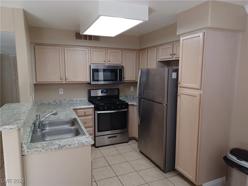 3055 Key Largo, Las Vegas, NV 89120