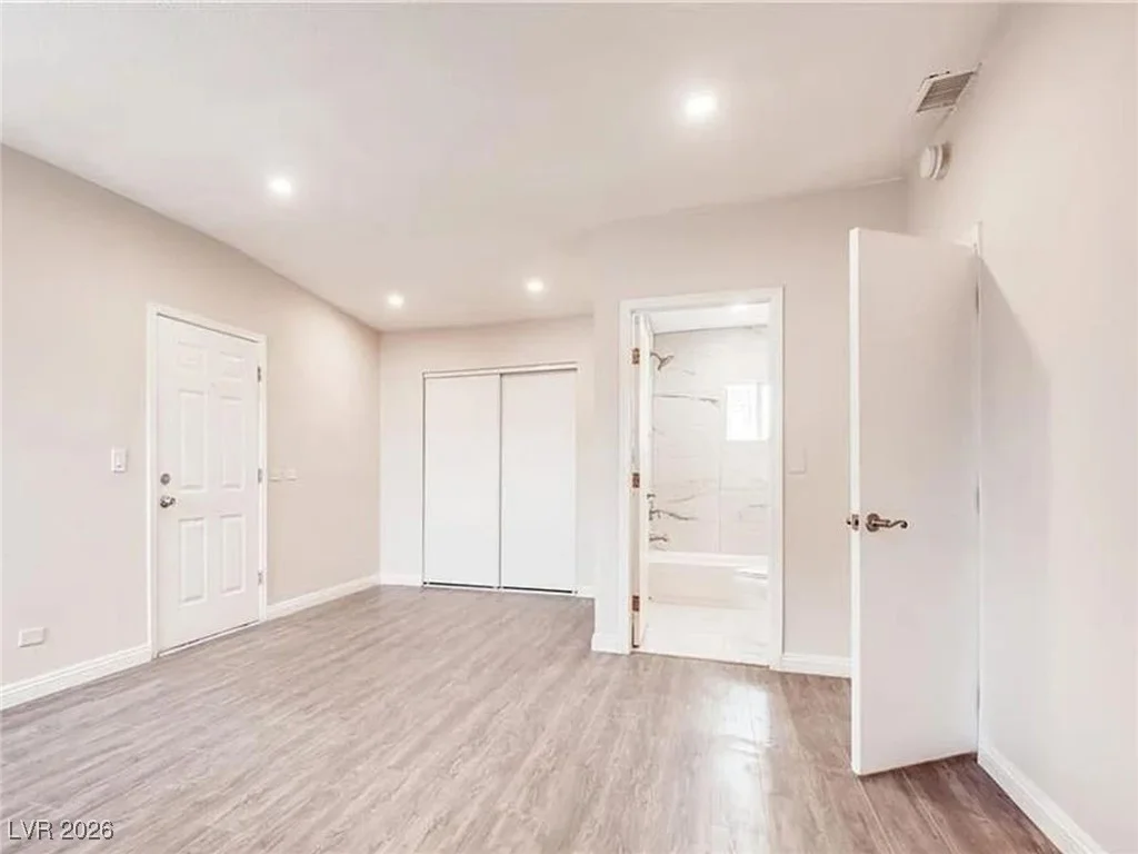 5903 Dodd, Las Vegas, NV 89122