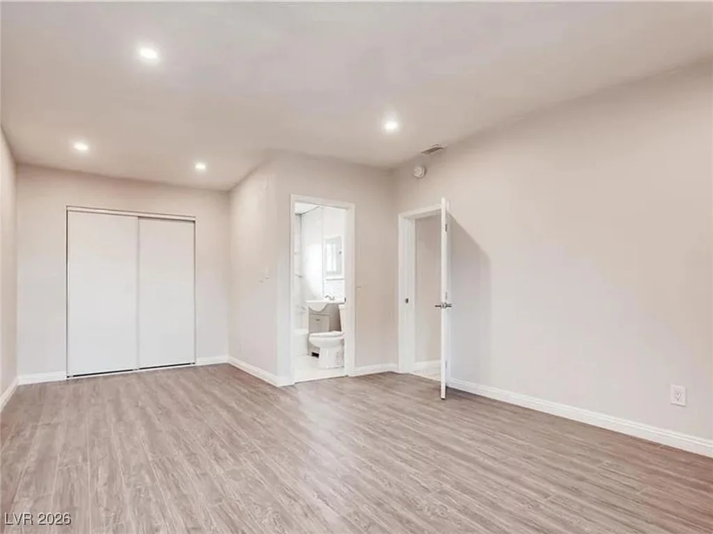 5903 Dodd, Las Vegas, NV 89122