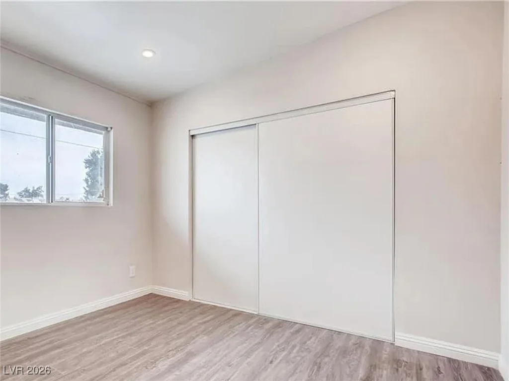 5903 Dodd, Las Vegas, NV 89122