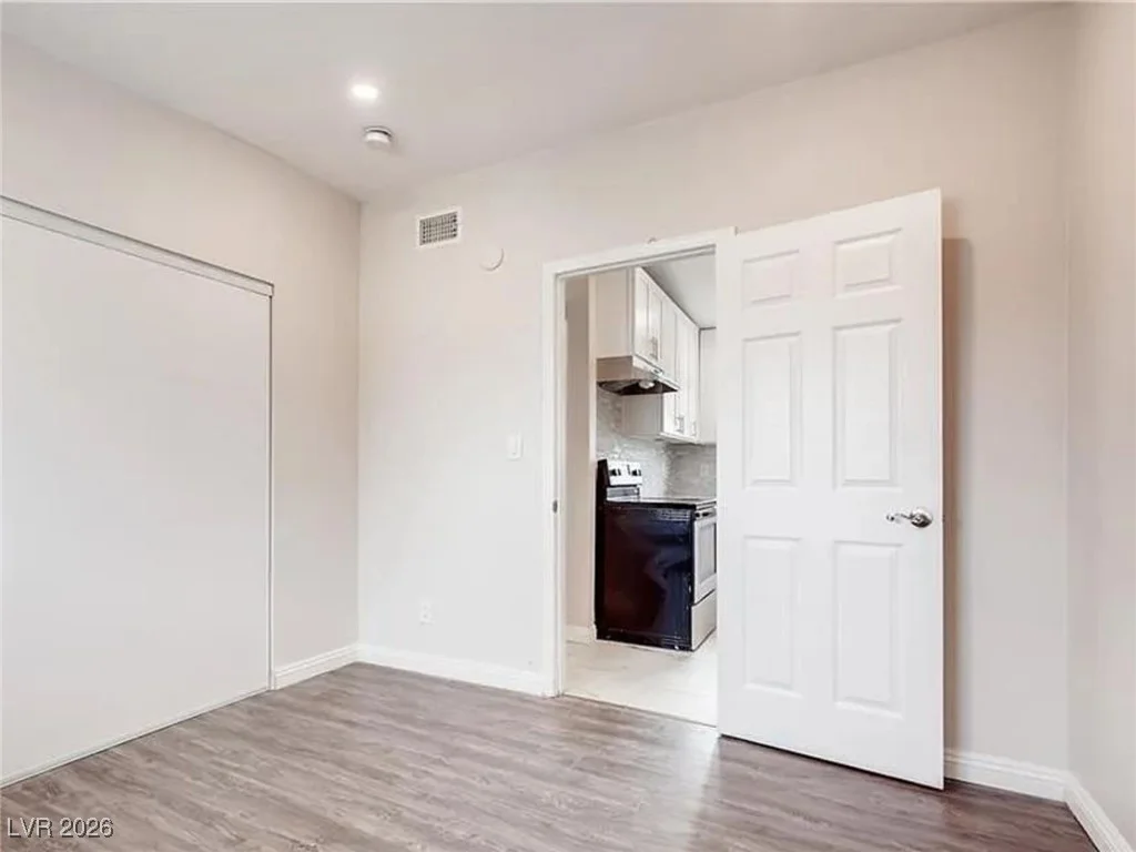 5903 Dodd, Las Vegas, NV 89122