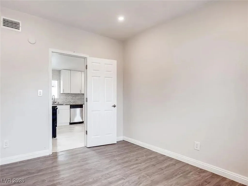 5903 Dodd, Las Vegas, NV 89122