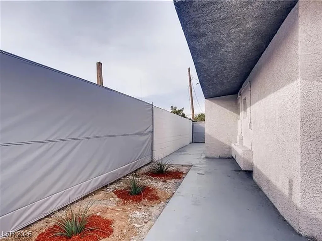 5903 Dodd, Las Vegas, NV 89122