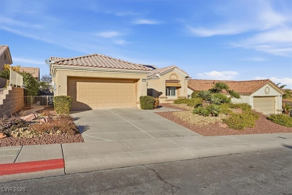 10416 Bent Brook, Las Vegas, NV 89134