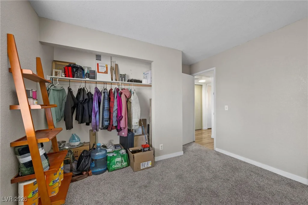 917 Boulder Springs, Las Vegas, NV 89128