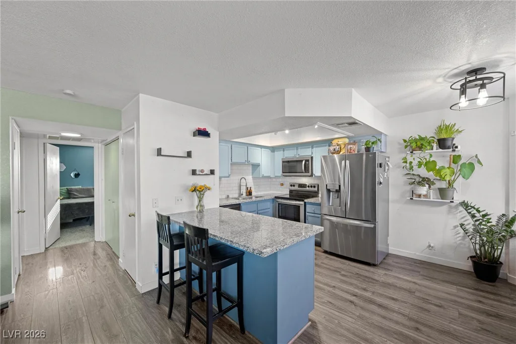 917 Boulder Springs, Las Vegas, NV 89128