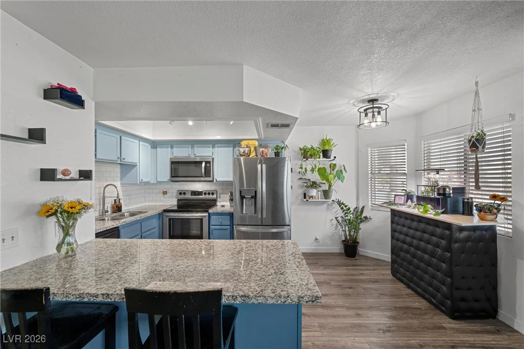 917 Boulder Springs, Las Vegas, NV 89128