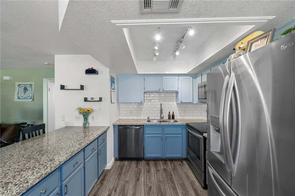 917 Boulder Springs, Las Vegas, NV 89128