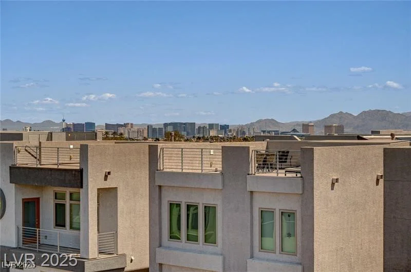 7953 Mountain Lilac, Las Vegas, NV 89113
