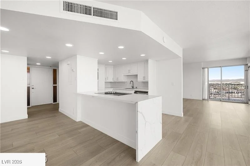 3111 Bel Air, Las Vegas, NV 89109