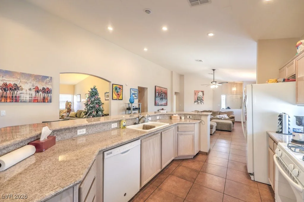 8128 Chestnut Glen, Las Vegas, NV 89131