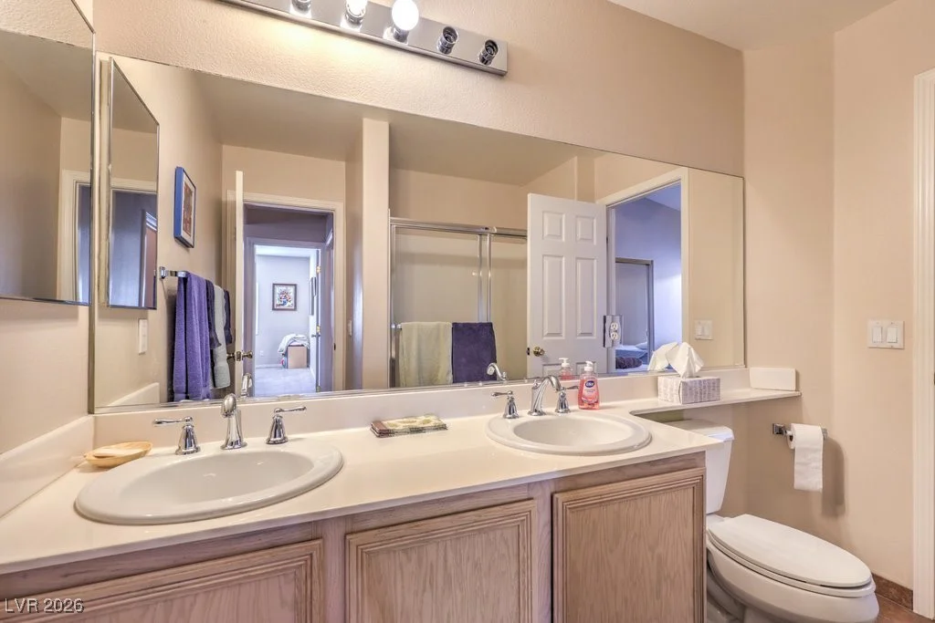 8128 Chestnut Glen, Las Vegas, NV 89131